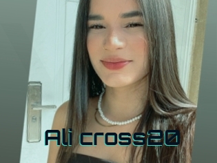 Ali_cross20