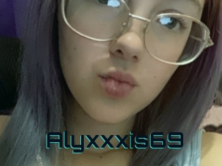 Alyxxxis69
