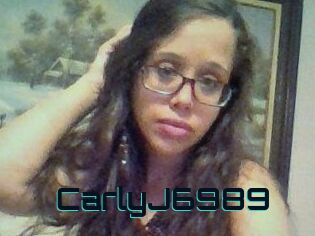 CarlyJ6989