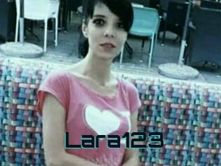 Lara123