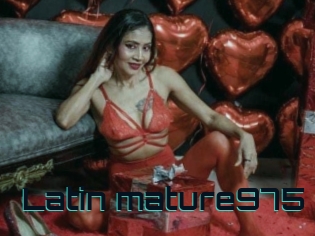Latin_mature975