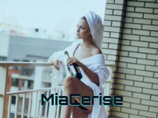 MiaCerise