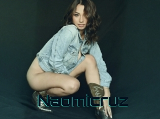 Naomicruz